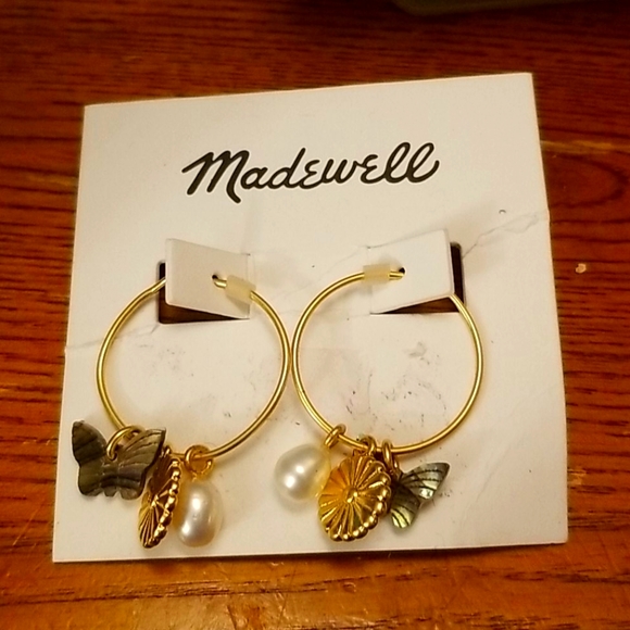 Madewell pearl and abalone charm earrings. NWT - Picture 2 of 4